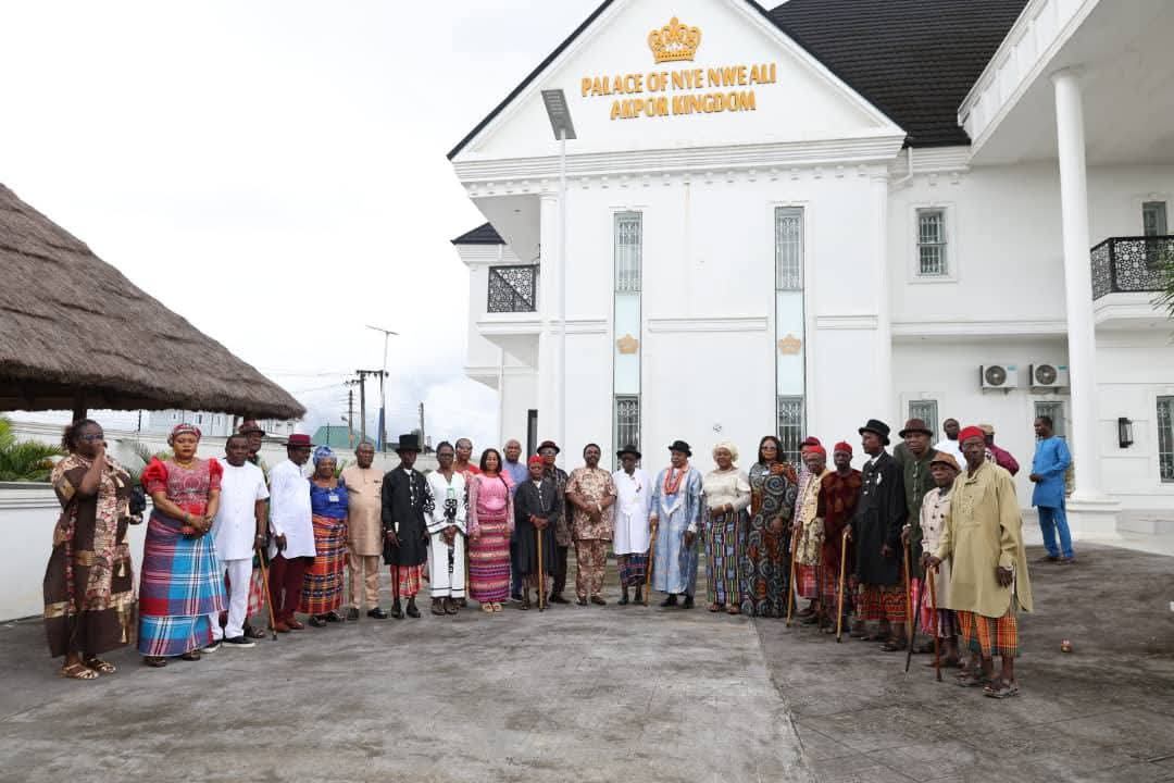 The 10th Vice-Chancellor of the University of Port Harcourt, Professor Chike Princewill Chike, Pays Historic Familiarisation Visits to Host Communities